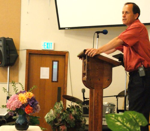 Pastor David Dunaway preaching
 "Breaking Down Barriers" - 8/24/08