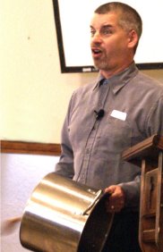 Pastor Phil Stevenson clanging a pot while preaching "Stephen and His Defense" - 6/8/08
