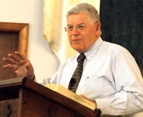 Pastor Dave Stevenson preaching
 "Psst! I've Got a Secre" - 7/19/09
