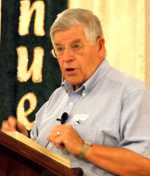 Pastor Dave Stevenson readng Ephesians 2 : 11 - 22
- 7/12/09