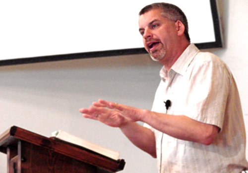 Pastor Phil Stevenson preaching
"Paul before Rulers and Kings: Festus" - 5/3/09